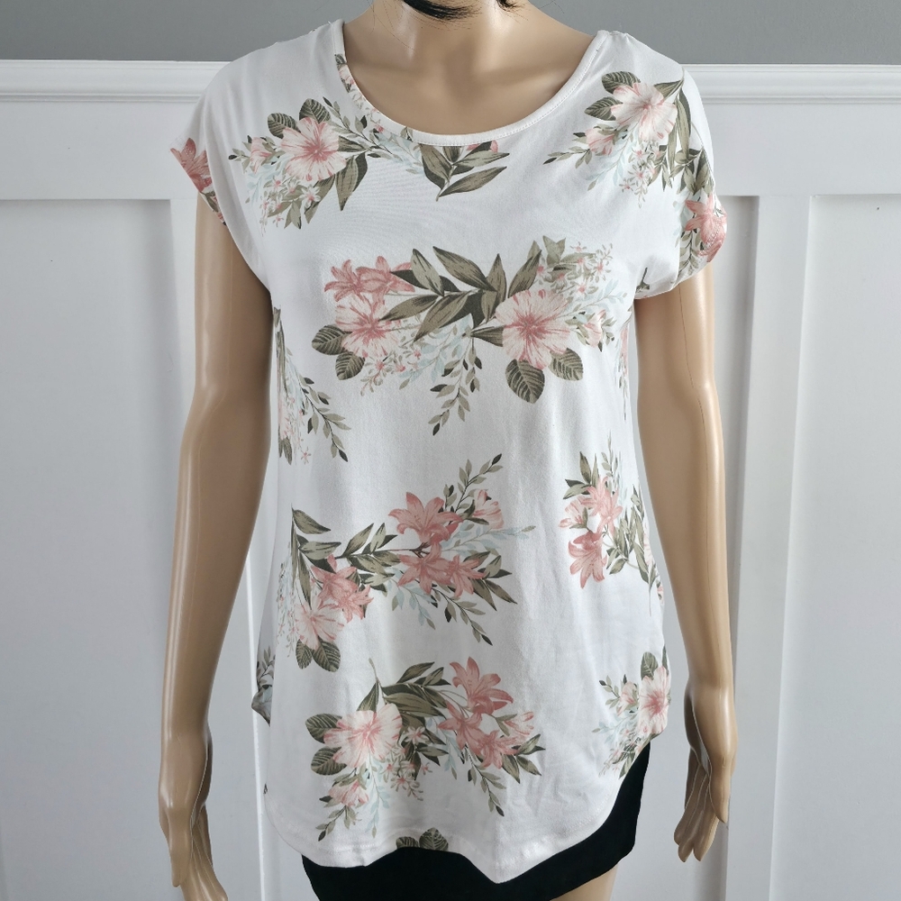 2/20$ Ardene Pastel Floral Top, Soft Girl / Coquette Aesthetic - size L - Picture 13 of 13